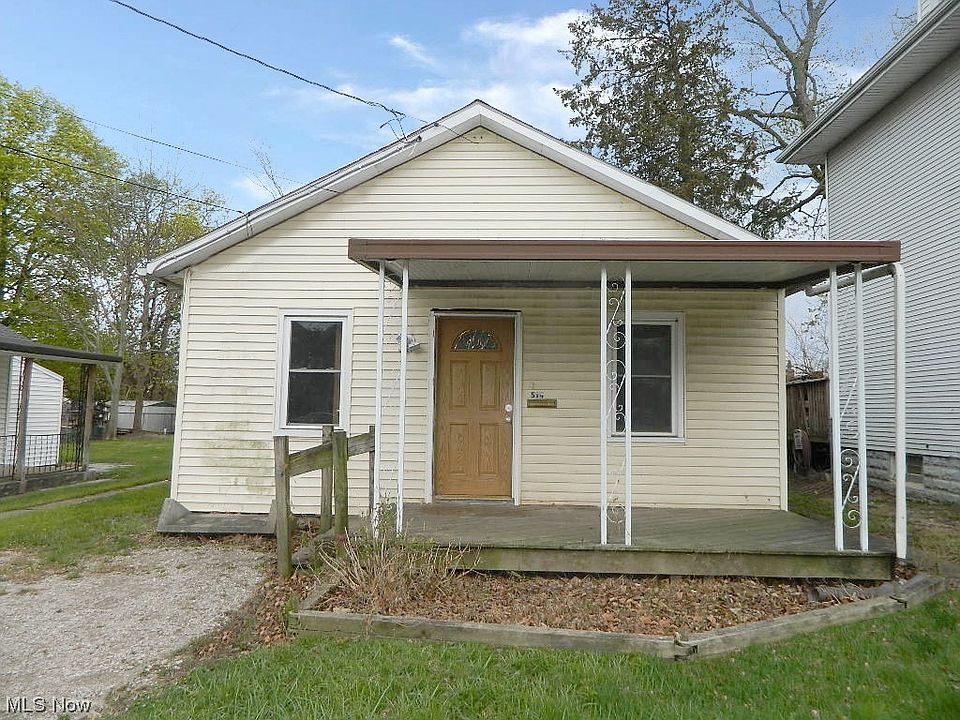 1st image of 514 E Jefferson St