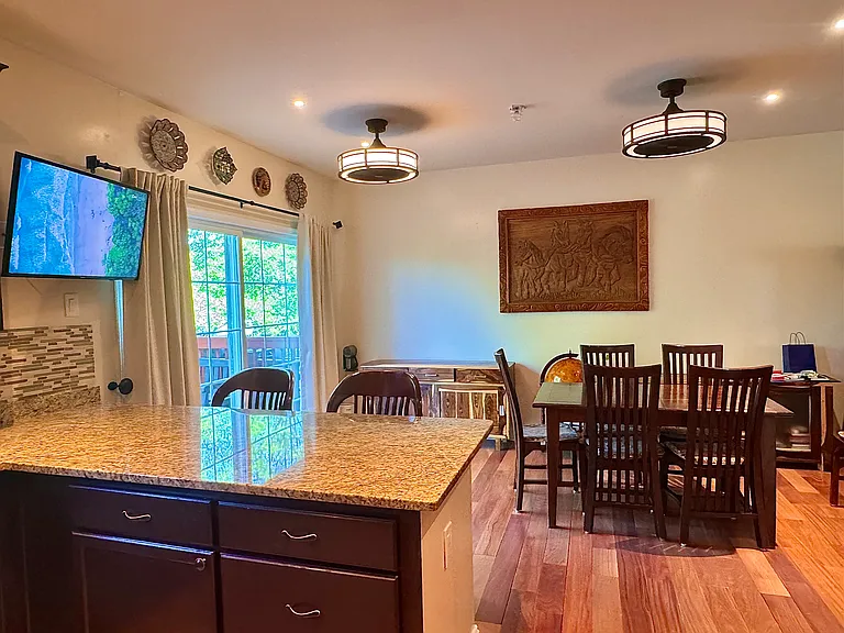 115 Lake Cook Dr — Photo 10