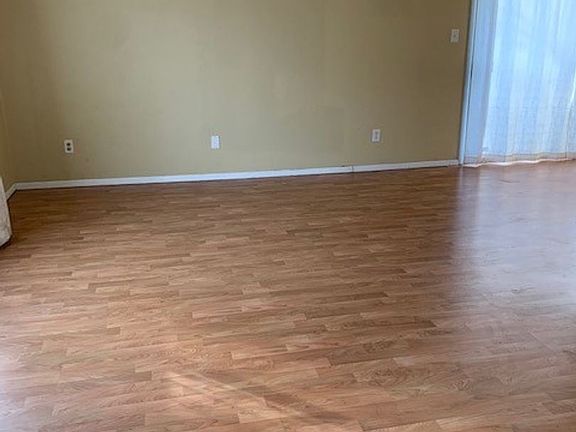 3rd image of 7040 Montana Ct