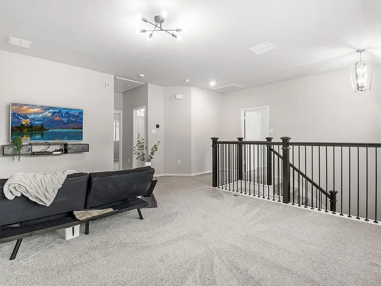 21631 Cascades Pass Ct — Photo 27