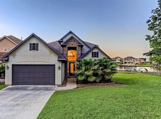 9930 Pebble View Ct, Conroe, TX 77304