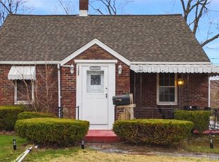 4305 Union Rd, Cheektowaga, NY