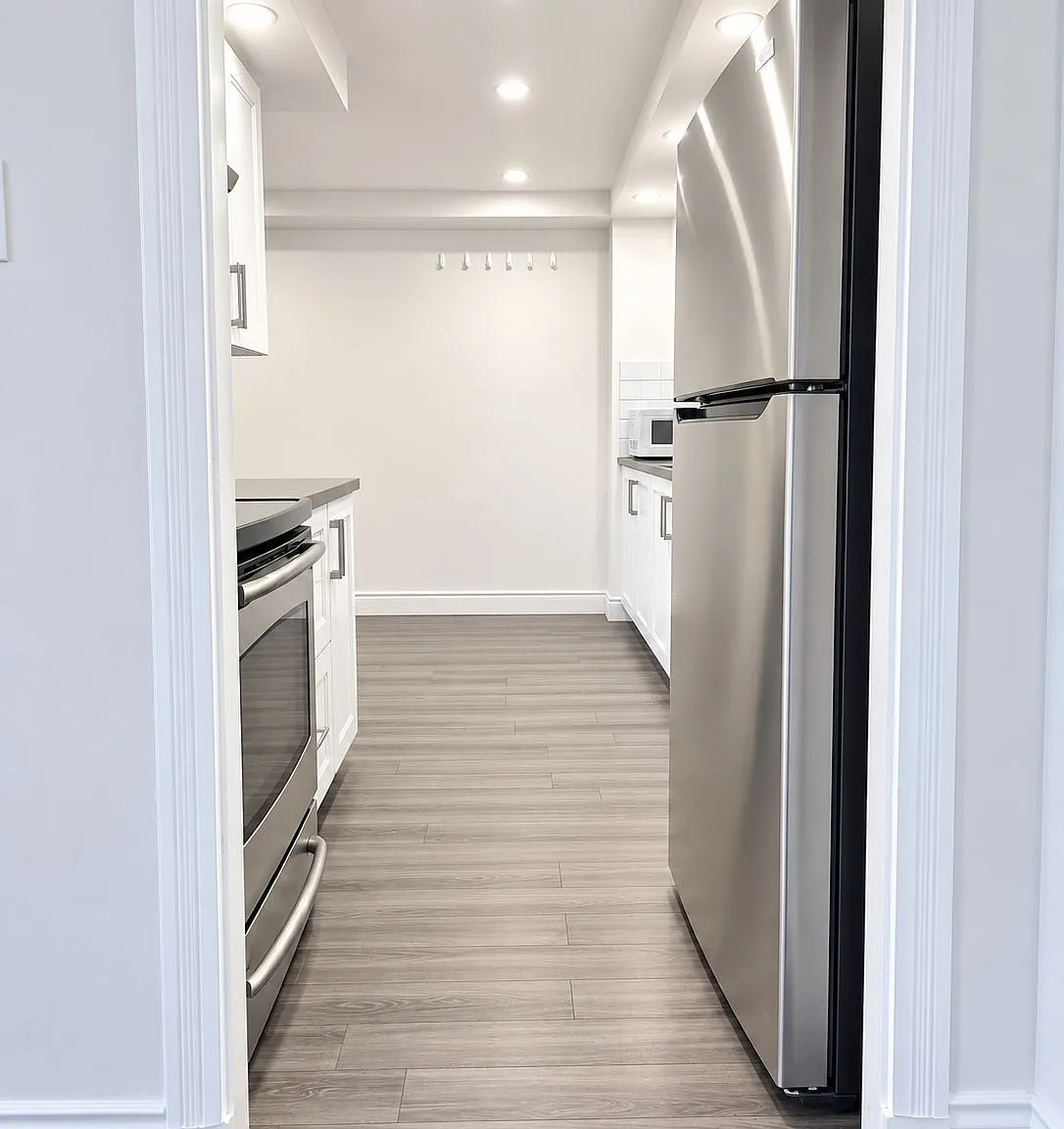 4 bed, $3,350 — Photo 3