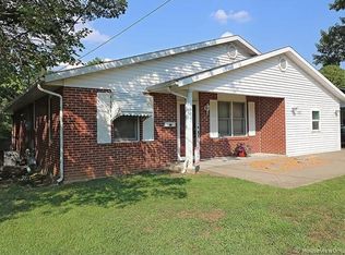 1132 Old Cape Rd, Jackson, MO 63755