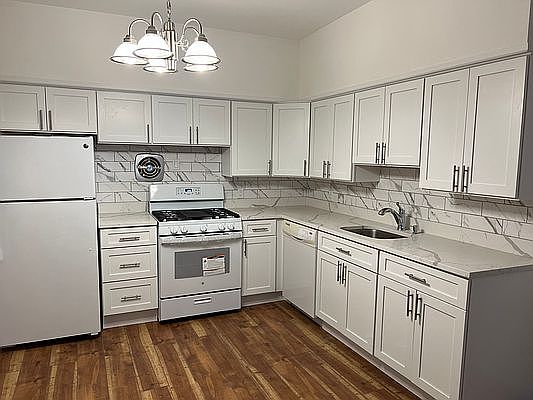 2nd image of 21-06 24th Ave #2