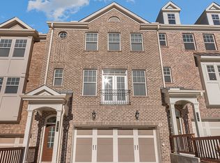 5589 Terrace Bend Pl, Peachtree Corners, GA 30092