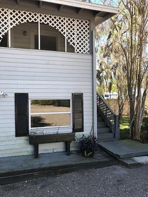 1st image of 729 N Westmoreland Dr APT 1