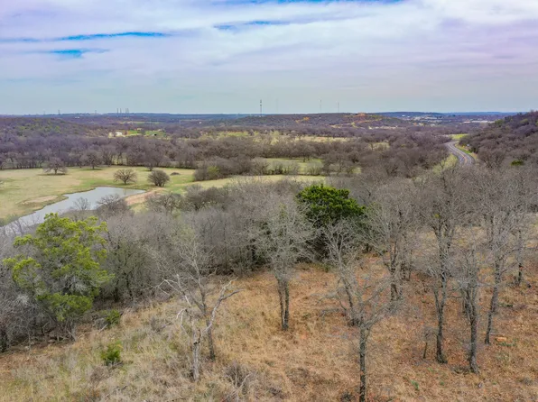 Fm 61, Graham, TX 76450