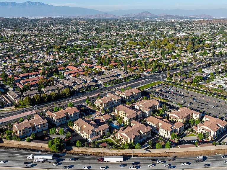 Paseos At Magnolia Luxury Apartments Homes — Photo 86