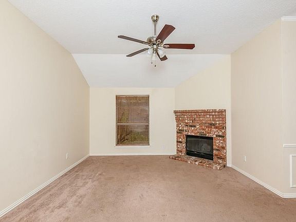 2nd image of 1706 Cancun Dr