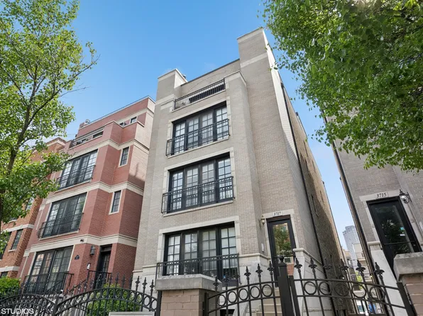 3717 N Wilton Ave APT 1, Chicago, IL 60613