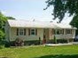 32 Day Rd, Campbell Hall, NY 10916