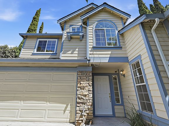 2nd image of 1577 David Ln
