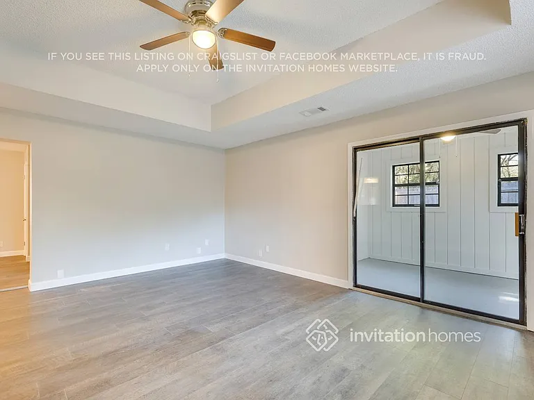 6241 Cranberry Ln E — Photo 12