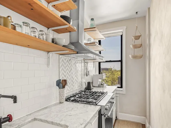 75 Prospect Park Sw image 5 of 10