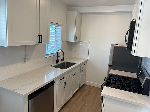 3rd image of 2603 C St