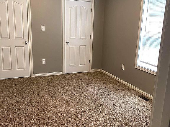 4th image of 112 Virginia Ln