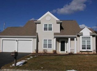 7 Whispering Pine Way, Oak Ridge, NJ 07438