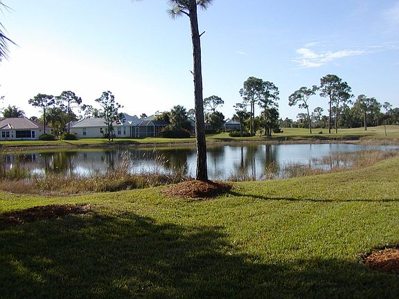 3rd image of 24621 Dolphin Cove Dr