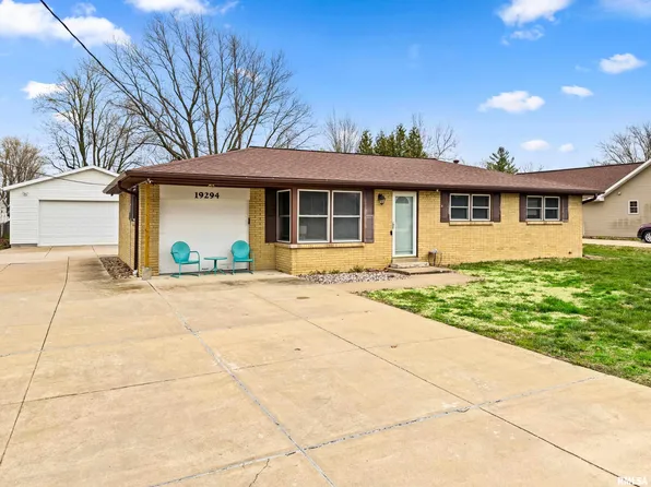 19294 Springfield Rd, Groveland, IL 61535