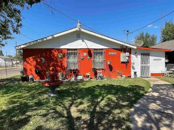 1002 E Ash St, Laredo, TX 78040