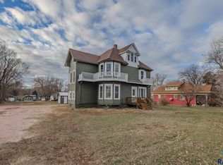 709 East St, Spencer, SD 57374