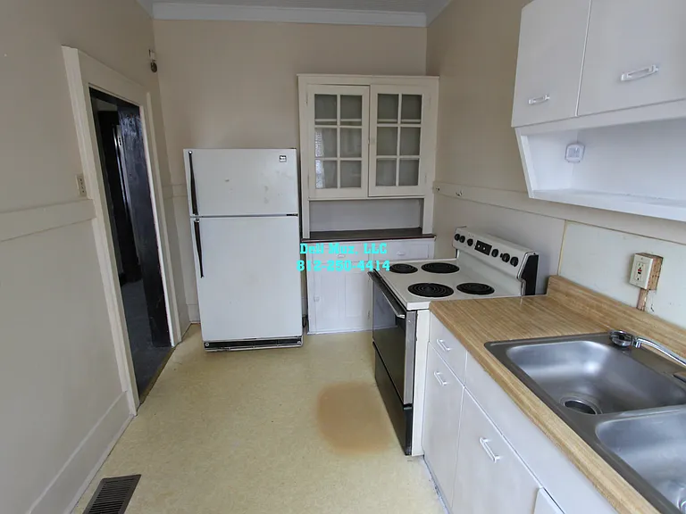 705 Court St #705 — Photo 11