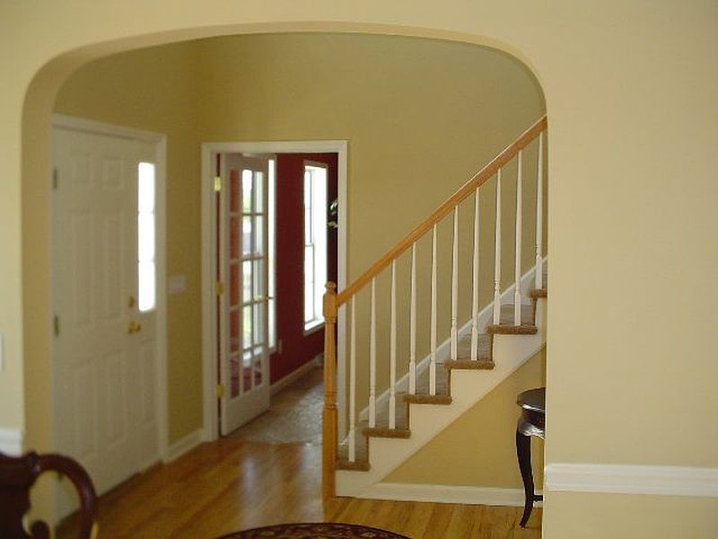 2nd image of 19 CAMBRIDGE Court