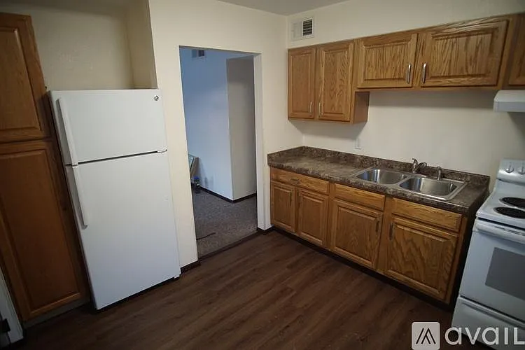 4636 W Howard Ave #4636 — Photo 5