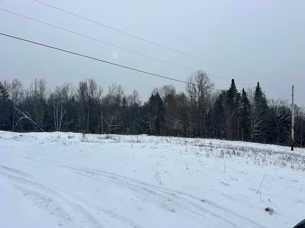 979 Center Road, Hardwick, VT 05843