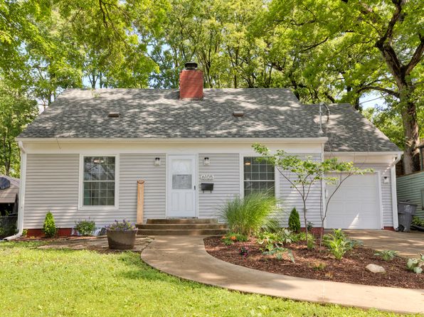 6105 Walnut Hill Dr