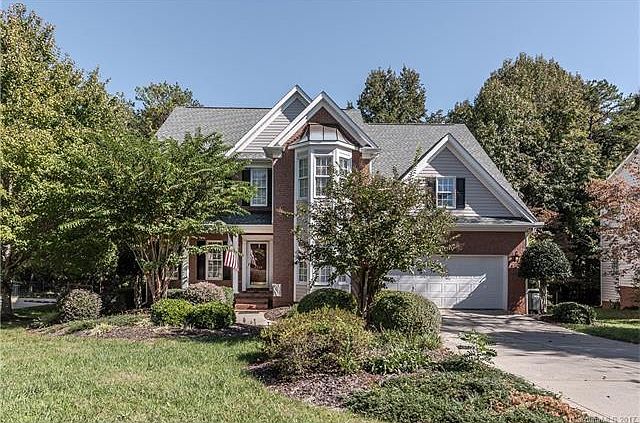 1st image of 6924 Olde Sycamore Dr