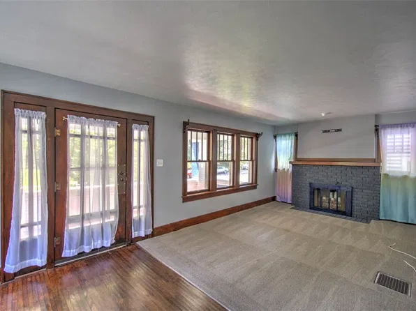 1344 W Sunset Ave, Decatur, IL 62522