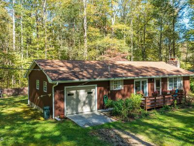 547 Rocky Flats Rd, Cosby, TN, 37722
