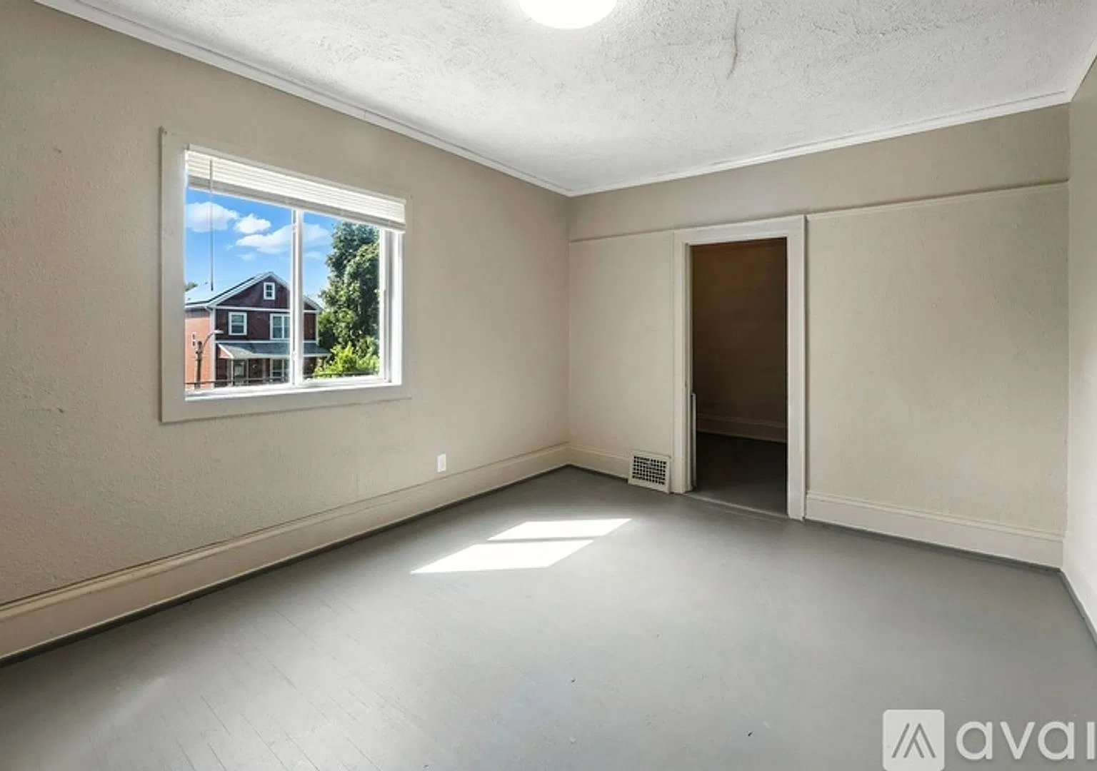 3402 N 3rd — Photo 3