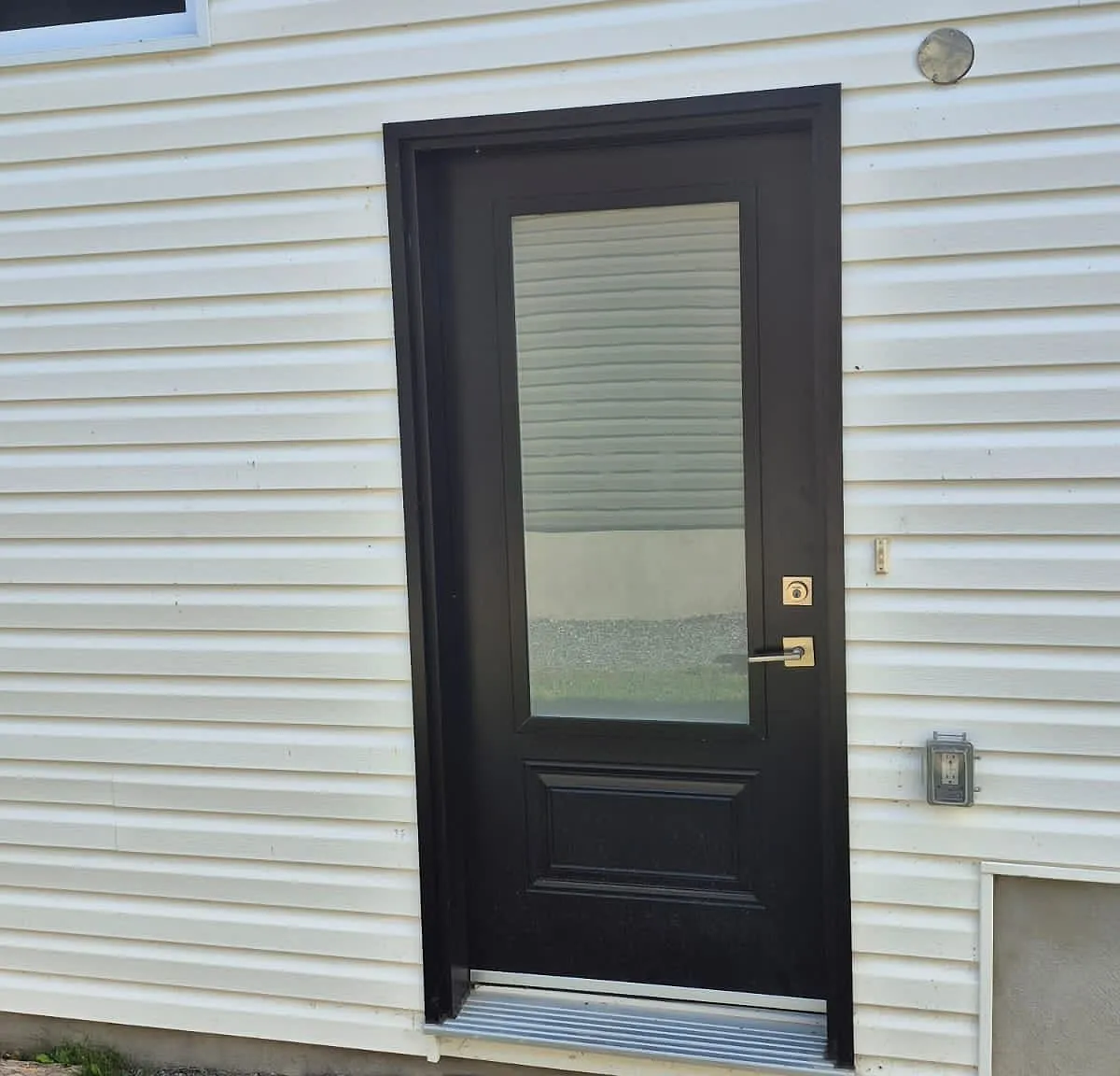 2 bed, $1,950 — Photo 2