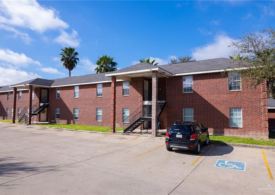 2nd image of 2409 W Hibiscus Ave