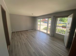 400 W Imboden Dr, Decatur, IL 62521