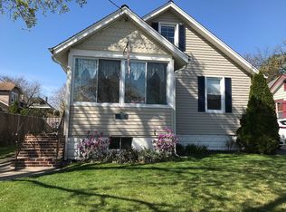 323 Maple Ave, Delanco, NJ 08075