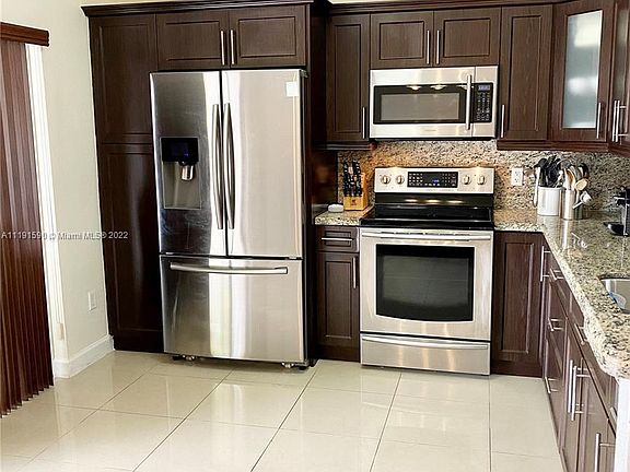 3rd image of 14756 SW 66th St Unit 14756