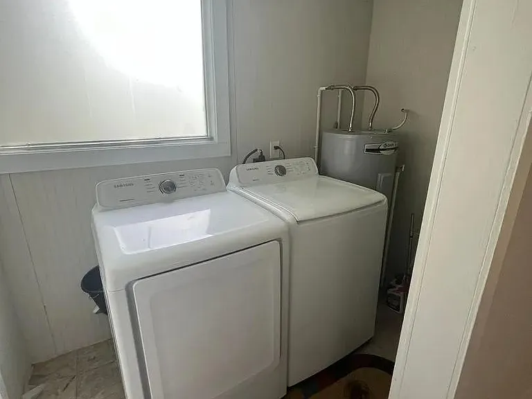 Unit Photo