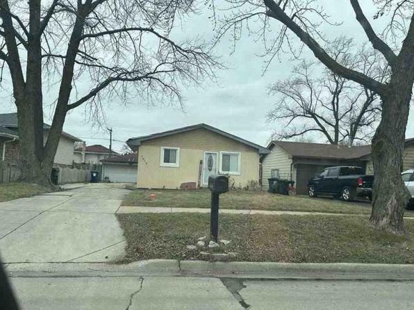 7616 S 78th Ave, Bridgeview, IL 60455