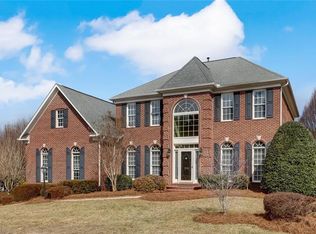 3724 Pinetop Rd, Greensboro, NC 27410