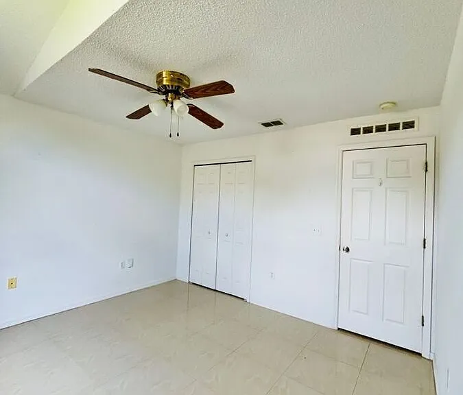 13866 Econ Woods Ln — Photo 15