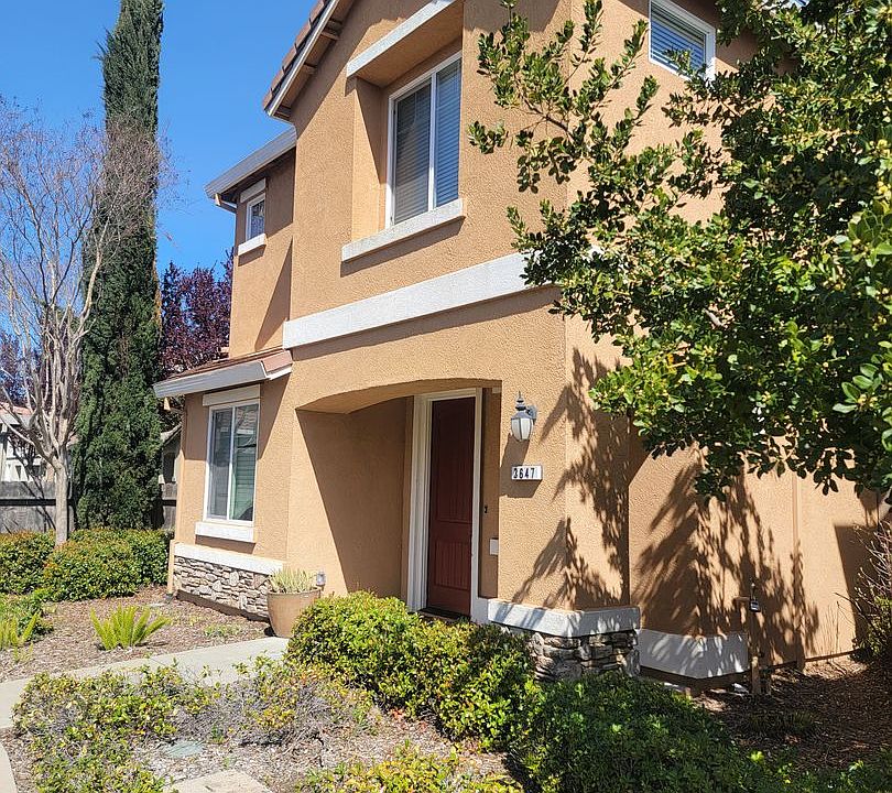 1st image of 3647 El Dala Ln