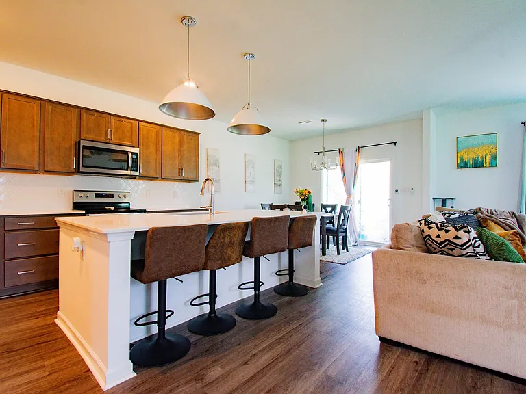 131 Cayden Pl — Photo 4