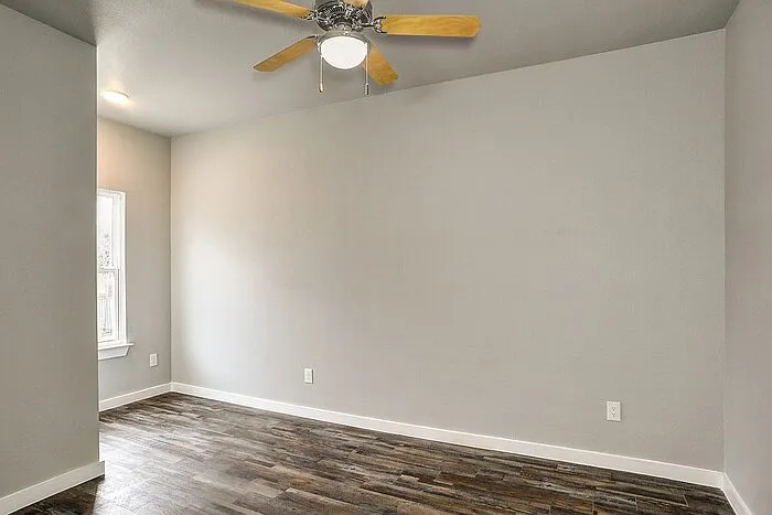 1420 Park Pl #1 — Photo 7