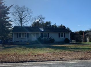 416 Southampton Rd, Holyoke, MA 01040