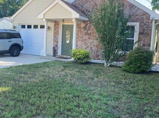 162 Huntington Dr, Southampton, NJ 08088