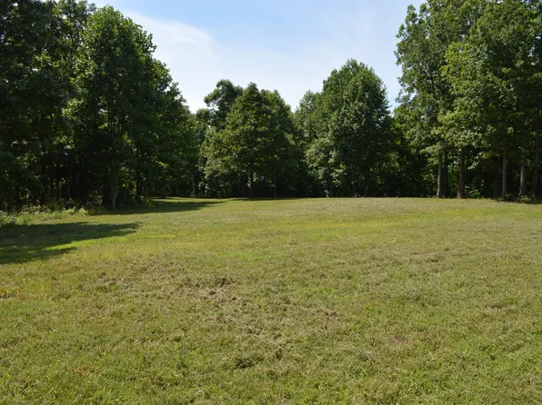 221 Saddlebrook Dr, Hohenwald, TN 38462